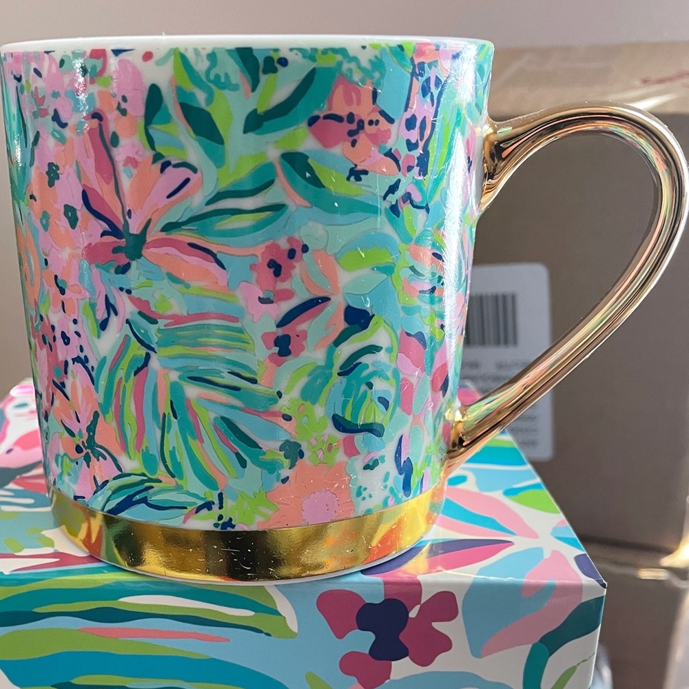 Lilly Pulitzer NIB Lilly’s Favorite Things mug